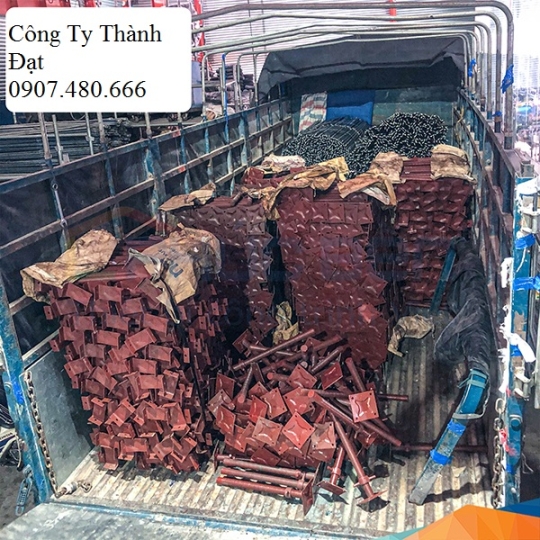KÍCH TĂNG GIÀN GIÁO 1KG5 LOẠI 5 TẤC